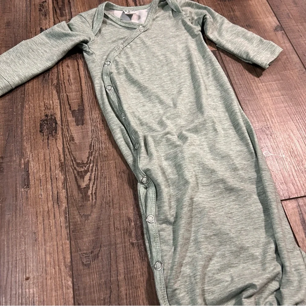 Green Baby Sleep Gown‎